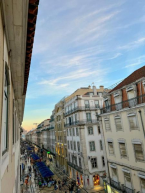 Large apartment on Rua Augusta